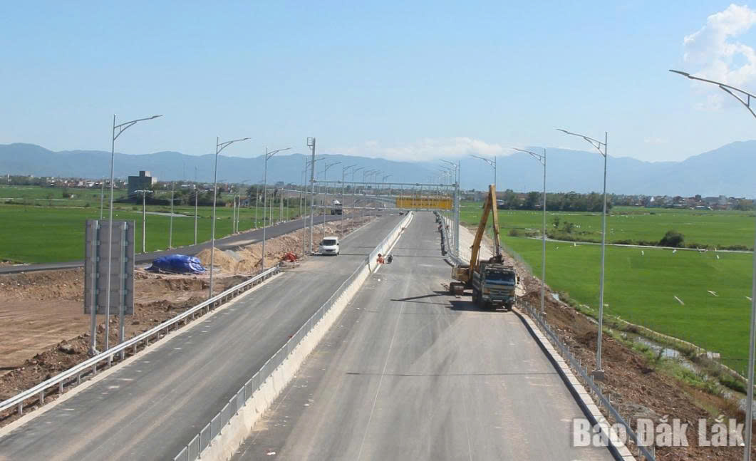 Chạy nước rút hoàn thành tuyến cao tốc Bắc – Nam đoạn qua Đắk Lắk