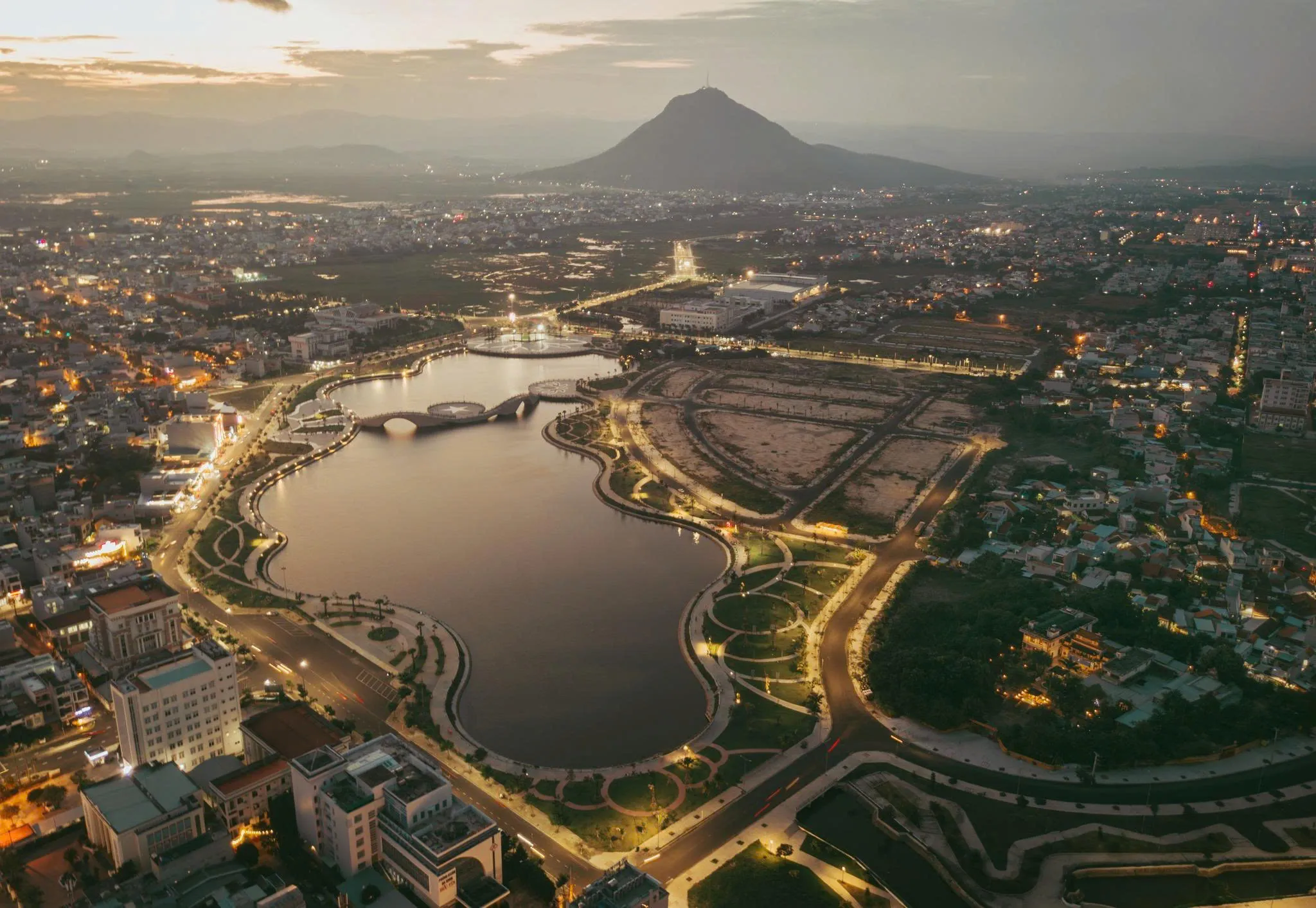 Thị trường bất động sản nghỉ dưỡng: “Bệ phóng” lớn nhất để phục hồi, dòng tiền dài hạn trở lại