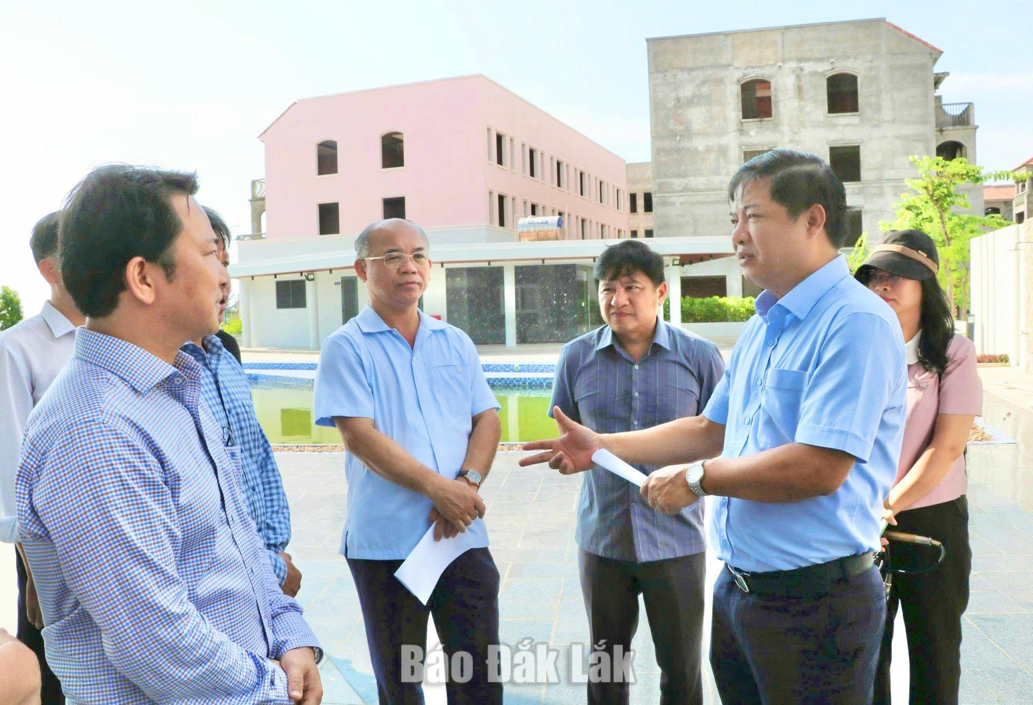 Bí thư Tỉnh ủy Lương Nguyễn Minh Triết kiểm tra thực địa Dự án thương mại, dịch vụ, du lịch tổng hợp tại lô đất ký hiệu số 4 đường Độc Lập.